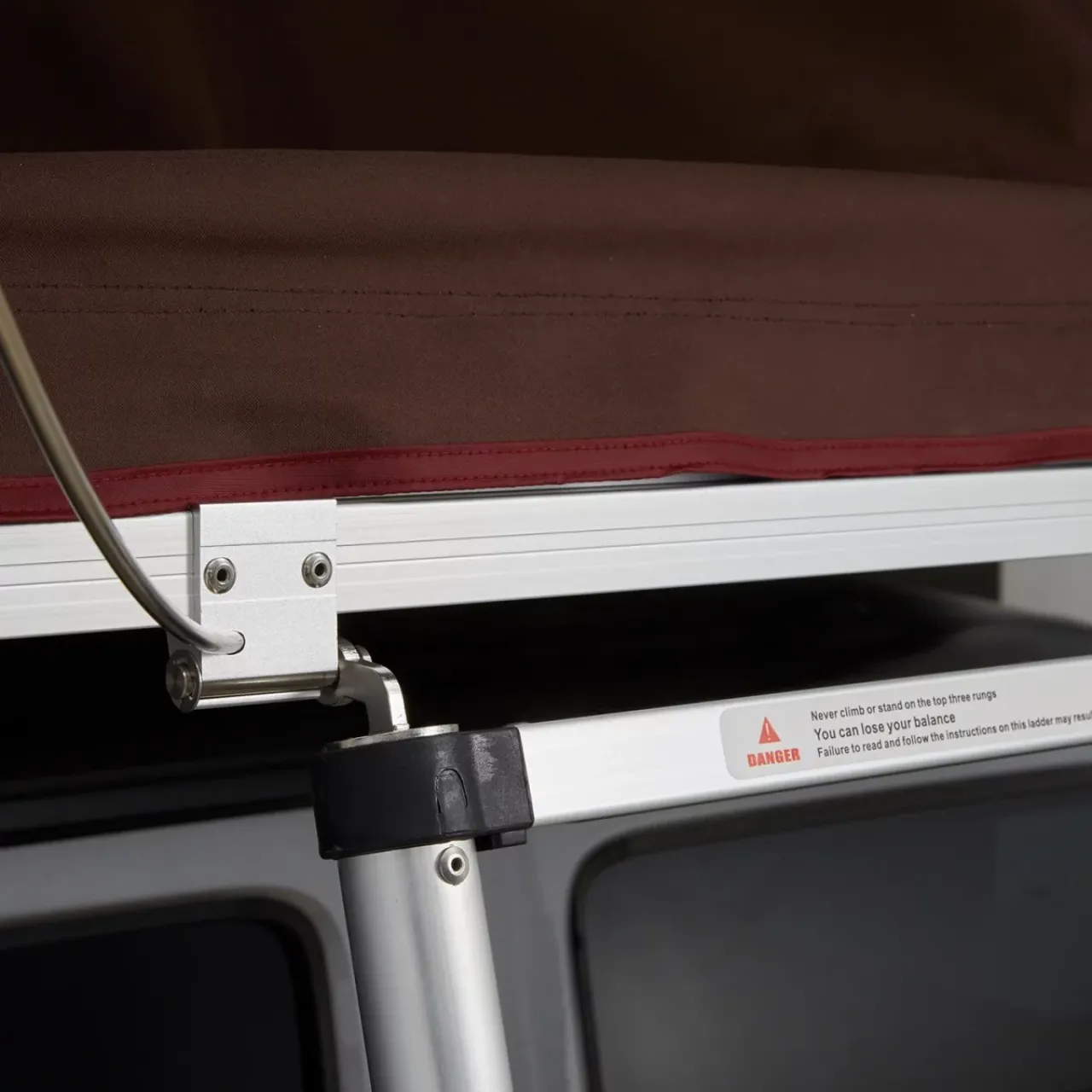 iKamper Hybrid Dachzelt "Skycamp 2.0" Rocky Black 197 x 203 cm